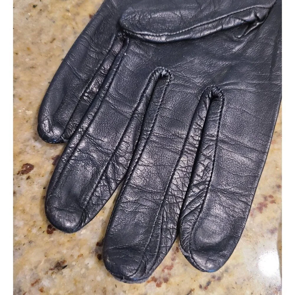 Vintage Size S/M 6.5 Black Leather 10
